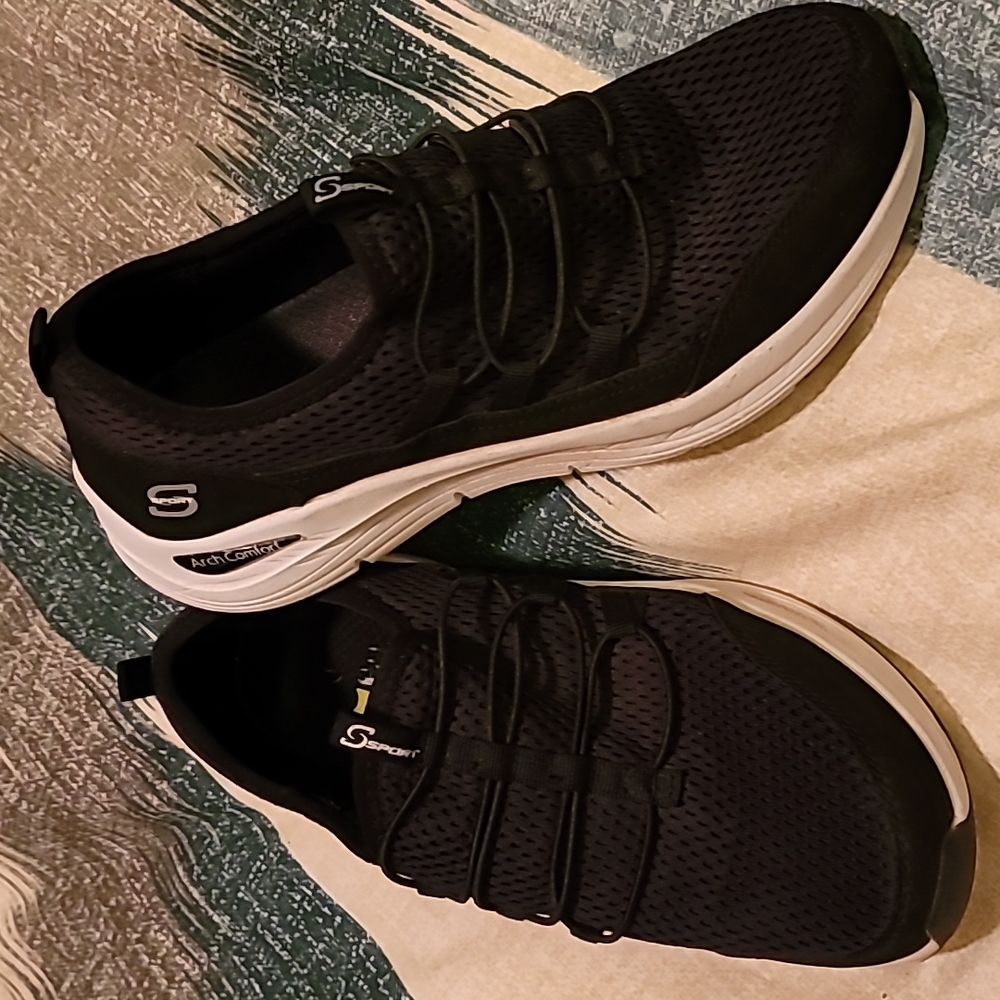 Womens sketchers